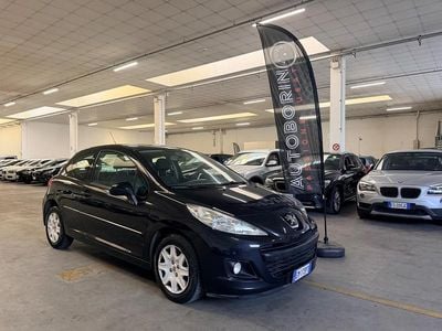 Usata Peugeot 207 Active 75 CV (55 kW) 2012 Nero Berlina
