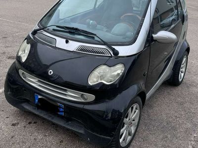 usata Smart ForTwo Coupé 0.8 cdi &Passion