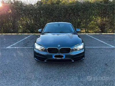 Usata BMW 116 116 CV (85 kW) 2018 Grigio Utilitaria