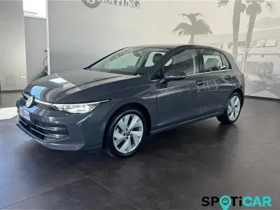 Usata VW Golf VIII Style 150 CV (110 kW) 2025 Grigio Berlina