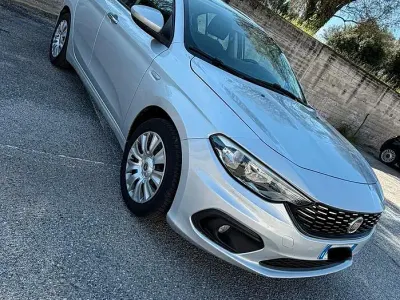 Usata Fiat Tipo 95 CV (69 kW) 2017 Berlina