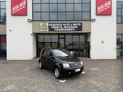 Usata Fiat Panda Climbing 60 CV (44 kW) 2009 Nero Utilitaria