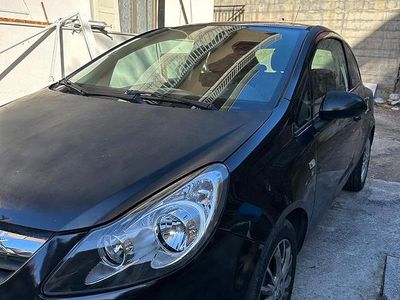 Usata Opel Corsa 2010 Nero Utilitaria