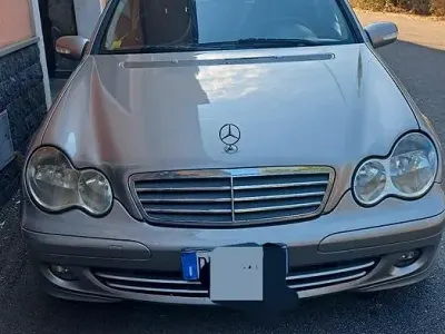Usata Mercedes C200 2006 Grigio Berlina