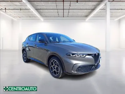 Nuova Alfa Romeo Tonale Sprint 160 CV (117 kW) 2026 Grigio metallizzato SUV