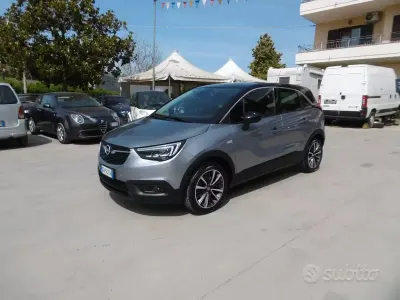 Usata Opel Crossland X Ultimate 110 CV (80 kW) 2020 Grigio SUV
