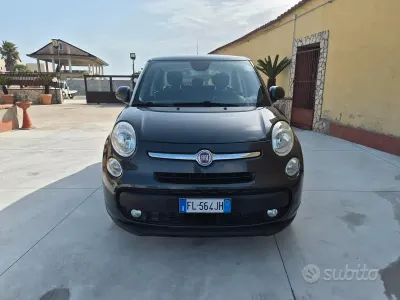 Usata Fiat 500L Lounge 95 CV (69 kW) 2017 Grigio Monovolume