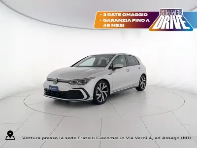 Usata VW Golf VIII R-line 150 CV (110 kW) 2020 Argento metallizzato Berlina