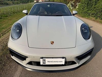 Usata Porsche 992 480 CV (353 kW) 2023 Gesso Cabrio