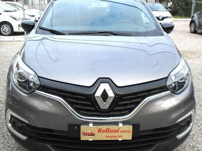 Usata Renault Captur 90 CV (66 kW) 2018 Grigio SUV