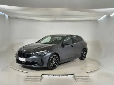 Usata BMW 118 M Sport 150 CV (110 kW) 2021 Grigio scuro Utilitaria