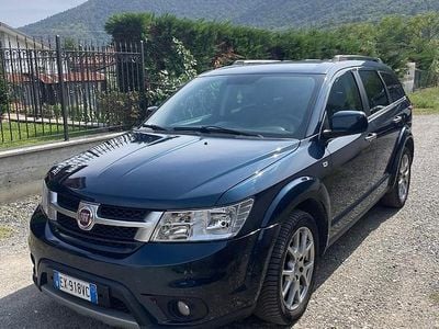 Usata Fiat Freemont Lounge 170 CV (125 kW) 2014 Blu SUV