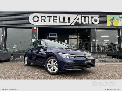 Usata VW Golf VII Life 2021 Blu Utilitaria