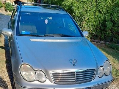 Usata Mercedes C200 163 CV (119 kW) 2001 Grigio Station wagon