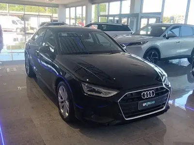 Usata Audi A4 Business 136 CV (100 kW) 2020 Nero