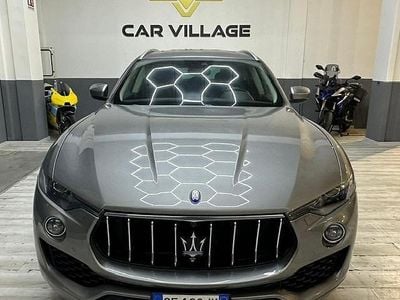 Usata Maserati Levante 430 CV (316 kW) 2017 Grigio SUV