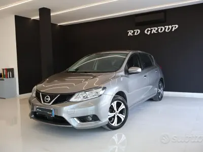 Gebraucht Nissan Pulsar Tekna 110 PS (80 kW) 2018 Grau Kleinwagen
