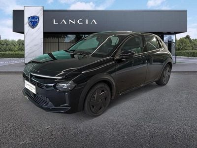 Nuova Lancia Ypsilon 101 CV (74 kW) 2025 Nero Utilitaria