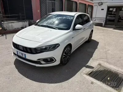 Usata Fiat Tipo 120 CV (88 kW) 2022 Bianco Berlina
