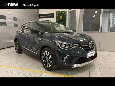 Usata Renault Captur Techno 145 CV (106 kW) 2023 Blu/azzurro SUV
