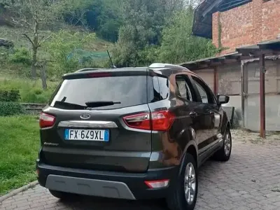 Usata Ford Ecosport 99 CV (72 kW) 2019 Grigio SUV