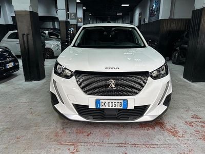 Bianco Usata 2022 Peugeot 2008 Allure SUV | 17.000 € (Buon prezzo)