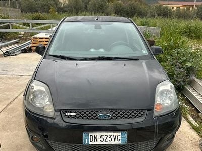 Usata Ford Fiesta 2006 Nero Utilitaria