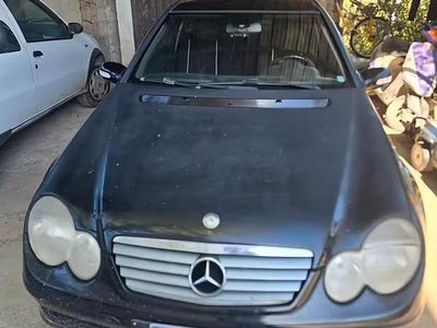 Usata Mercedes 220 2003 Nero Coupé