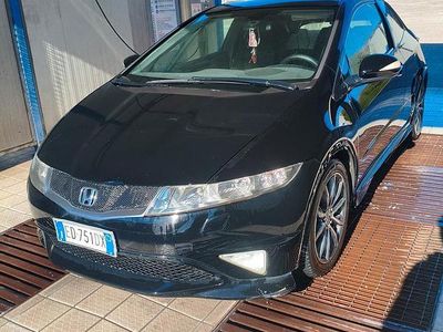 Usata Honda Civic 140 CV (102 kW) 2010 Nero Berlina