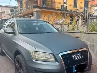 Usata Audi Q5 239 CV (175 kW) 2010 Grigio SUV