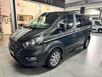 Usata Ford Transit Custom 185 CV (136 kW) 2019 Grigio Monovolume