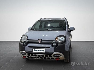 Usata Fiat Panda Cross Cross 70 CV (51 kW) 2022 Grigio moda Utilitaria
