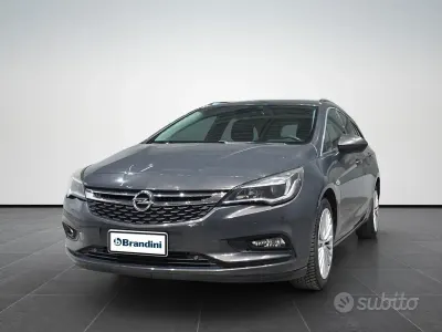 Usata Opel Astra Innovation 110 CV (80 kW) 2016 Grigio Station wagon
