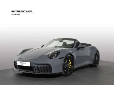 Usata Porsche 911 Carrera 4 GTS 541 CV (397 kW) 2024 Grigio Cabrio