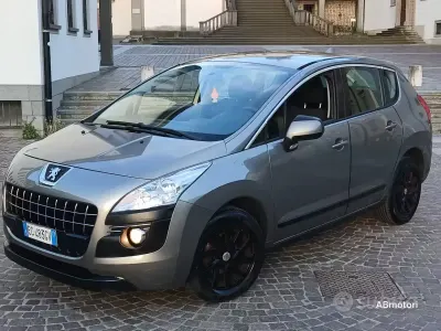 Usata Peugeot 3008 Premium 120 CV (88 kW) 2010 Grigio Station wagon