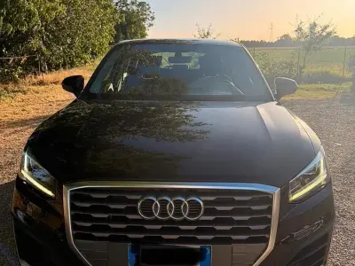 Usata Audi Q2 S-Line 116 CV (85 kW) 2018 Nero SUV