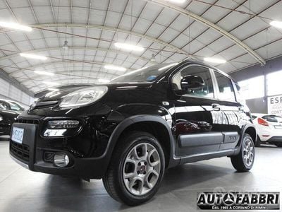 Nero Usata 2016 Fiat Panda 4x4 Lounge Utilitaria | 9900 € (Cara)