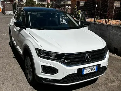 Usata VW T-Roc 116 CV (85 kW) 2019 Bianco SUV