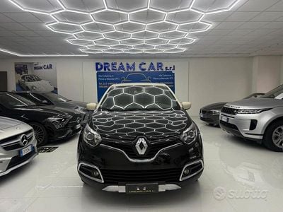 Usata Renault Captur Iconic 90 CV (66 kW) 2016 Nero SUV