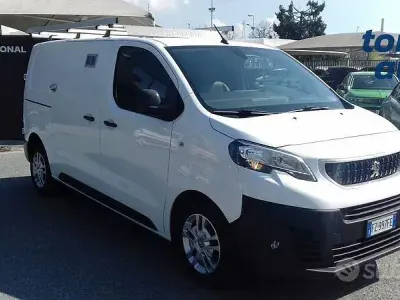 Usata Peugeot Traveller 2019 Bianco Monovolume
