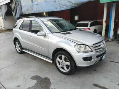 Usata Mercedes ML320 224 CV (164 kW) 2005 SUV