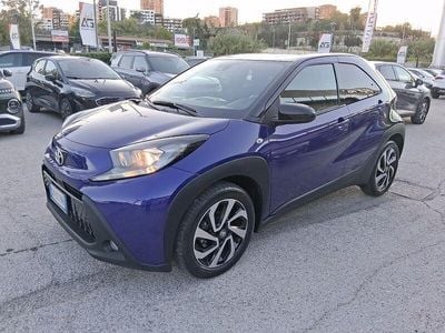 Blu/azzurro Usata 2023 Toyota Aygo X Trend SUV | 13.900 € (Ottimo prezzo)