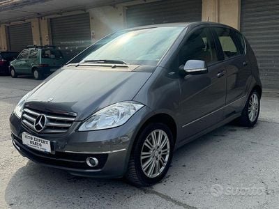 Usata Mercedes A150 Elegance 95 CV (69 kW) 2009 Grigio Berlina