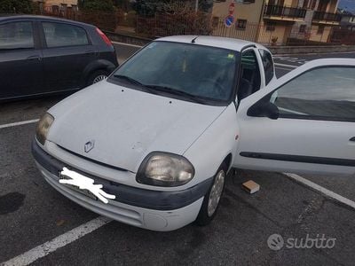 Renault Clio II