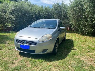 Usata Fiat Punto 65 CV (47 kW) 2008 Blu/azzurro Utilitaria