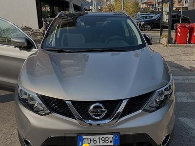 Usata Nissan Qashqai 116 CV (85 kW) 2016 Grigio SUV