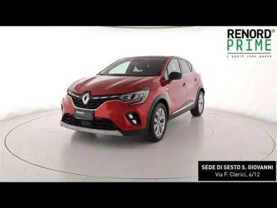 Usata Renault Captur Intens 94 CV (69 kW) 2022 Rosso SUV