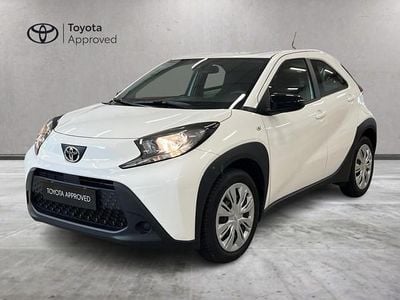 Usata Toyota Aygo X Active 72 CV (52 kW) 2025 Bianco SUV