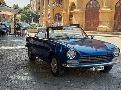Usata Fiat 124 Spider Sport 1960 Blu Cabrio