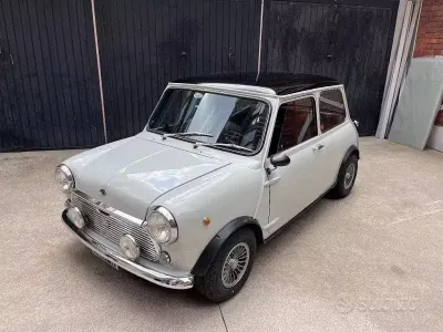 Usata Mini Cooper 54 CV (39 kW) 1960 Grigio Utilitaria